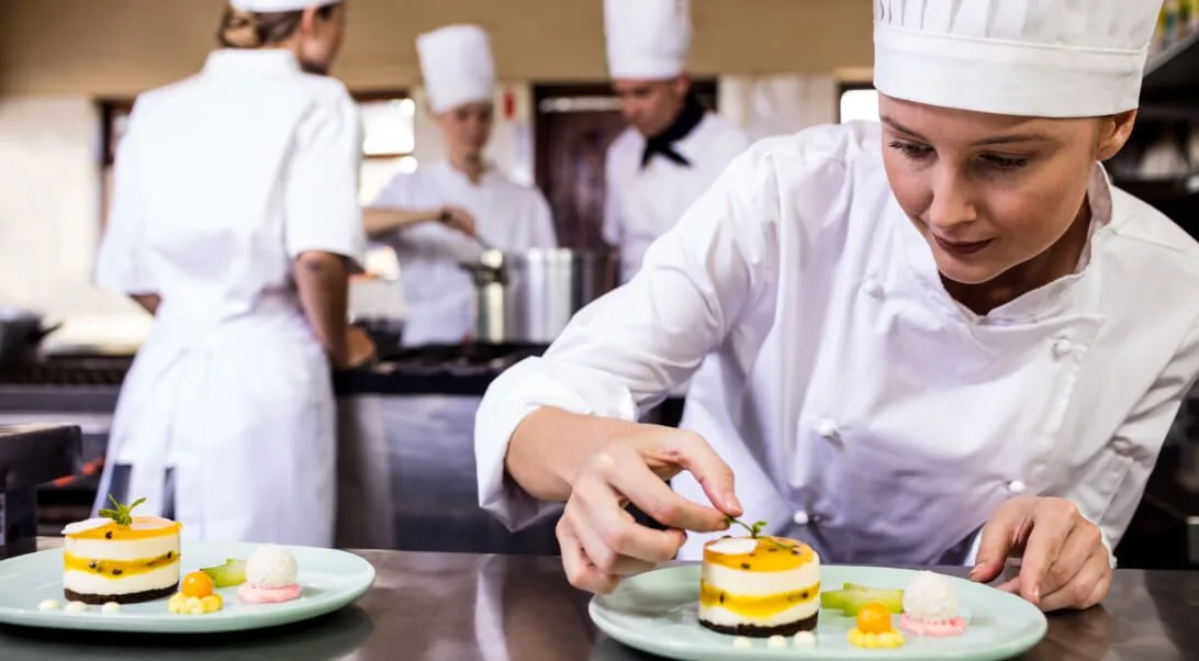 Cuál es la diferencia entre pastelería y repostería